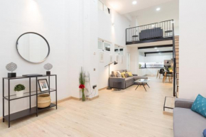 Modern & spacious apartment in the old town II